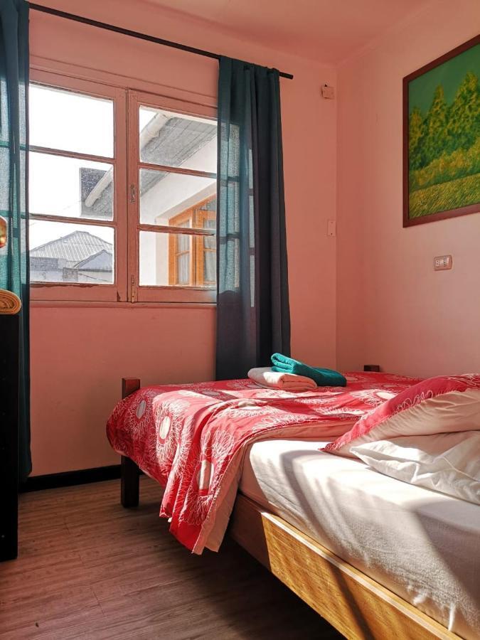 Hostal Vitalia サンティアゴ エクステリア 写真