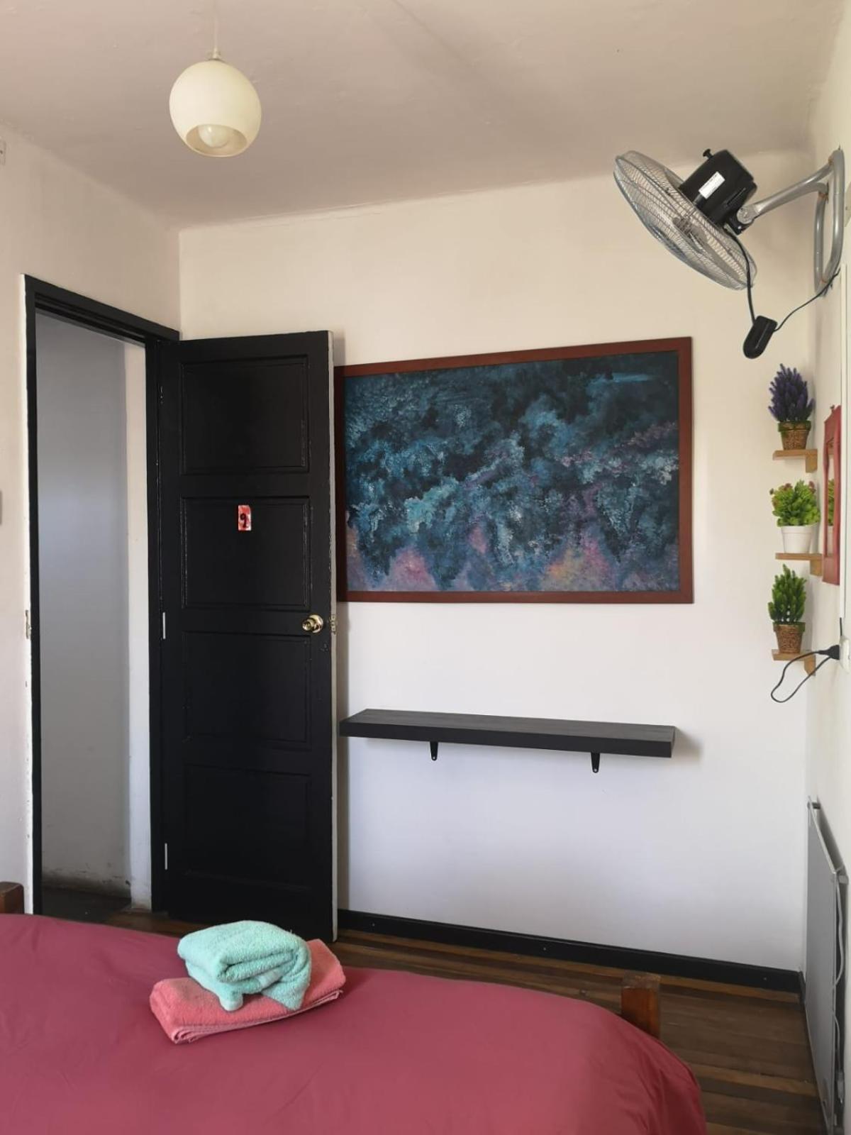 Hostal Vitalia サンティアゴ エクステリア 写真